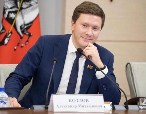 Депутат МГД Козлов отметил достижения Москвы в области предоставления электронных услуг