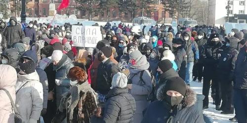 Сегодня в России – день невиданной щедрости или как в различных регионах пытаются отвлечь людей от протестных настроений