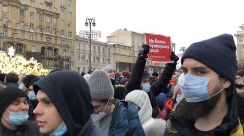 Столичный митинг в лицах: зачем люди выходили на центральные улицы города