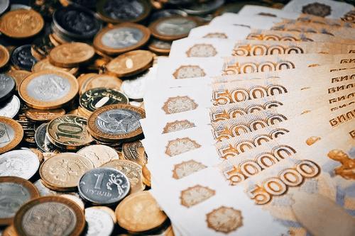 В 2020 году в Москве выросли средняя зарплата и поступления от НДФЛ в бюджет города