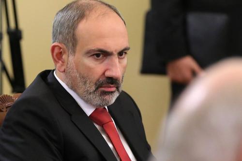 Политолог Мирзаян считает, что Пашинян потерял поддержку Кремля