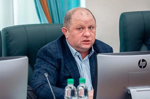 СМИ сообщили о задержании в Хабаровске депутата Сахалинской облдумы Дмитрия Пашова, признанного самым богатым депутатом