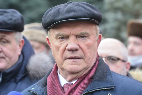 Зюганов назвал виновных в бедности россиян