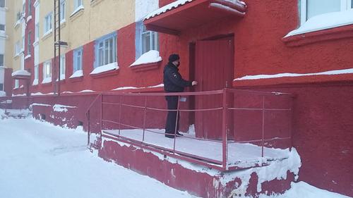 Полицейские нашли пропавших накануне в Дудинке двух девочек живыми и невредимыми