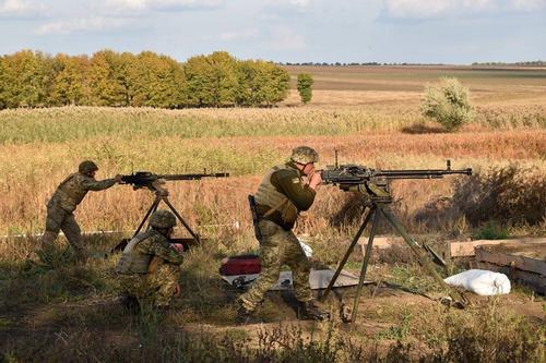 Военкор Руденко: только слепому не видно, что Украина готовится напасть на ДНР и ЛНР