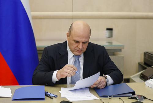 Правительство реорганизует работу двух фондов - Пенсионного и соцстраха