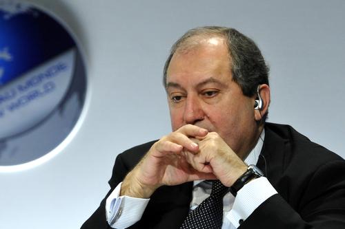 Представитель армянской оппозиции Багдасарян рассказал о встрече с президентом страны