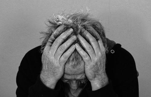 Врачи рассказали о причинах постоянных головных болей