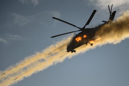 Ударные вертолеты Балтийского флота атаковали морские цели условного противника