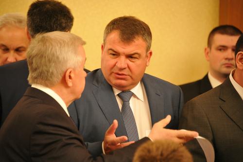 Вице-премьер Борисов сообщил, что Сердюков перестанет курировать «Объединенную авиастроительную корпорацию»