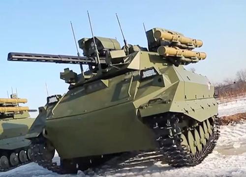 Шойгу проверил выполнение гособоронзаказа по боевым роботами