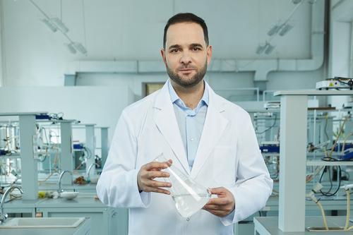 Ректор РХТУ: Иду в Госдуму, чтобы исправлять ошибки в развитии медицины, образования и науки