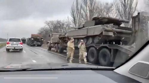 ВСУ наращивают переброску боевой техники на линию фронта