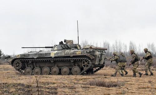 Военкор Дубовой предрек «полное уничтожение» ВСУ в случае нового масштабного наступления Киева в Донбассе