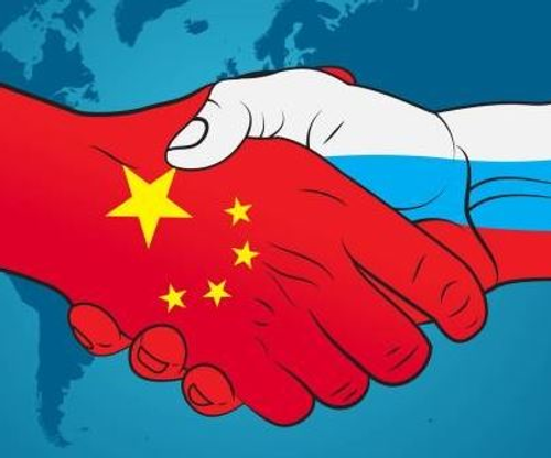 Продолжат ли США толкать Россию в объятия Китая