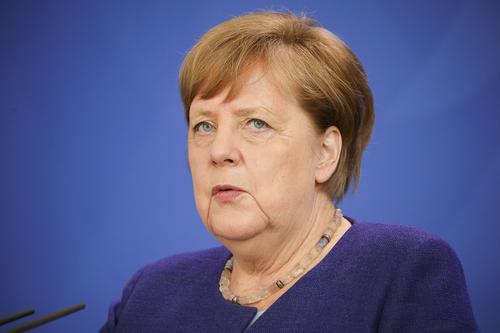 Меркель перечислила свои планы после выхода в отставку