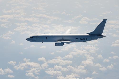Avia.pro: истребители России и Сирии отогнали самолет-разведчик США от базы РФ в Тартусе