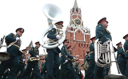 Опубликованы первые кадры с парада Победы в Москве 