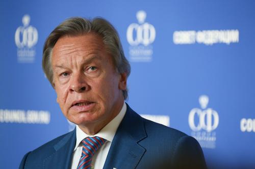 Пушков оценил решение МИД РФ объявить персоной нон-грата пресс-секретаря посольства США в Москве: «Это зеркальные меры»