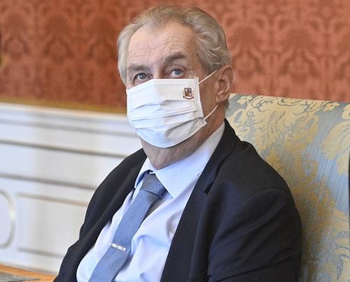 Президент Чехии оценил решение российского правительства внести «бывших друзей» в список недружественных стран