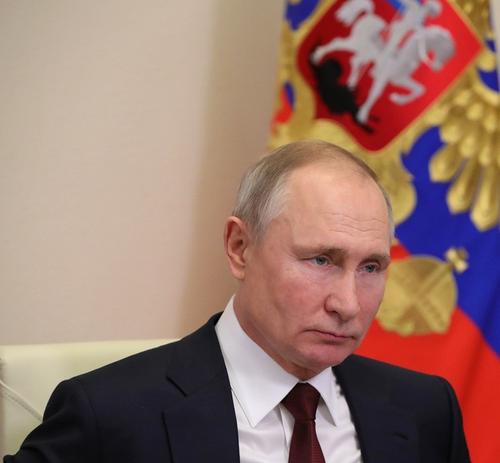 Путин сравнил личностные качества Байдена и Трампа