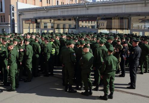 В ПФР уточнили: время срочной службы в армии засчитывается в трудовой стаж для начисления пенсии