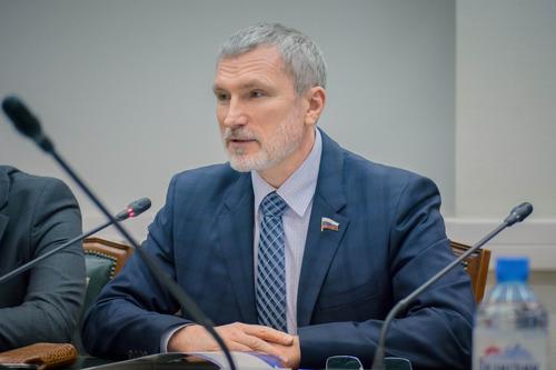 Депутат Алексей Журавлев назвал арест и нахождение Бута в американской тюрьме «государственным терроризмом»