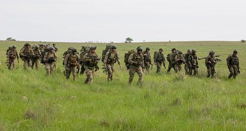Ветеран британской армии Брайан Клоули: любые попытки усиления конфронтации с Россией закончатся для НАТО поражением