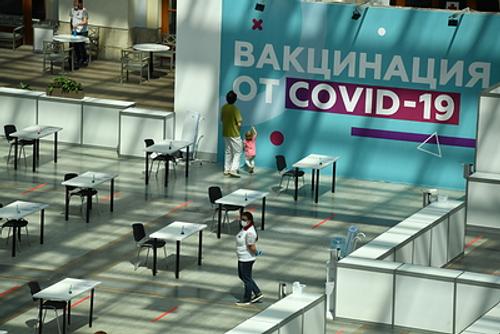 Волонтеры-испытатели требуют опубликовать данные об эффективности «ЭпиВакКороны», которые никому не показывают
