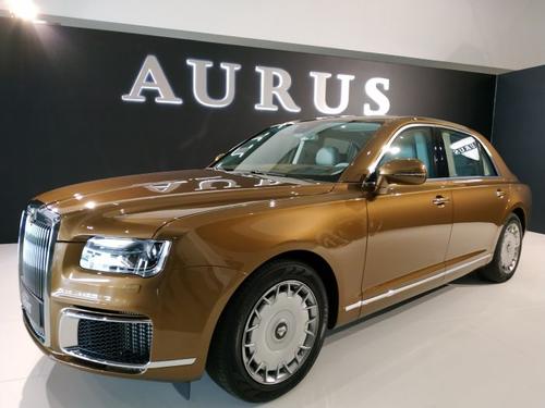 Мантуров: серийный образец Aurus на водороде появится к 2024 году
