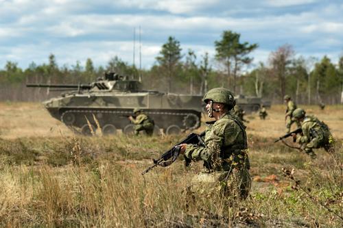 Sohu: боестолкновение десантников России со 101-й дивизией США могло бы обернуться проблемами для американцев