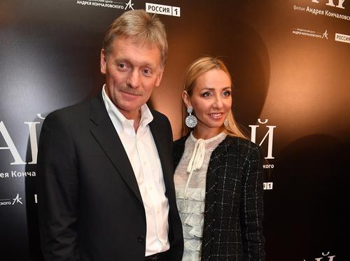 Татьяна Навка показала «мистический» кадр с мужем Дмитрием Песковым на отдыхе в Греции