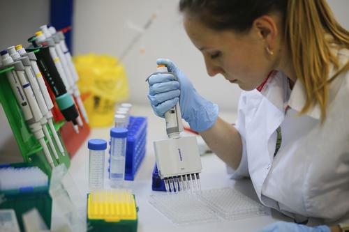 Мясников заявил, что «коллективного иммунитета против коронавируса у нас не будет»