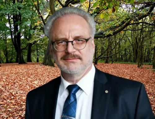 Президент Латвии заявил что экономический кризис преодолен, но не все с этим согласны