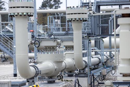 Бывший глава OMV Зеле: строительство «СП-2» завершится на текущей неделе