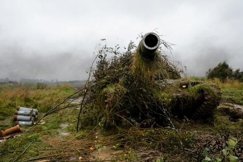 Sina: Россия «унизила» Токио с помощью военных учений на Курилах, во время которых вывесили флаг Японии