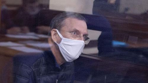 После отдыха на Канарах барнаульский чиновник получил место на нарах