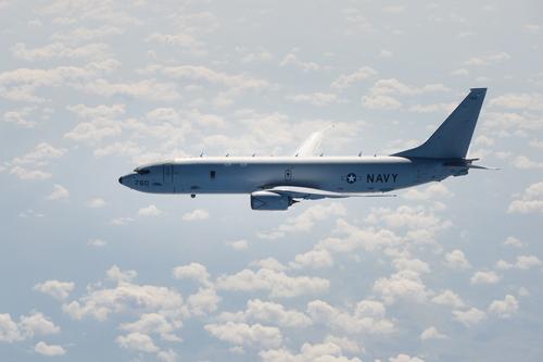 Издание Avia.pro: американский противолодочный Boeing P-8A Poseidon «провел очень странную операцию рядом с границами Крыма»