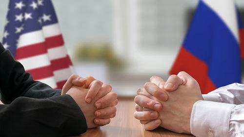 В США опасаются роста цен на нефть из-за антироссийских санкций