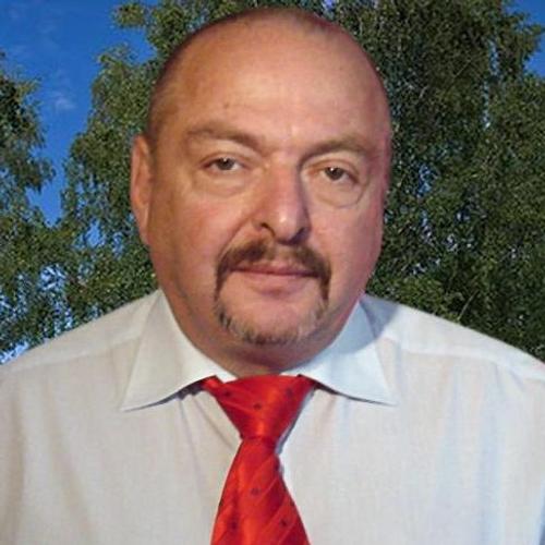Психотерапевт Александр Полеев дал совет, как вести себя при встрече с человеком в состоянии психического расстройства
