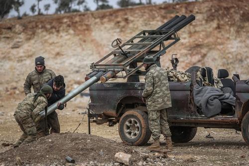 Avia.pro: Россия и Дамаск могут готовить широкомасштабное наступление на протурецких боевиков в сирийском Идлибе