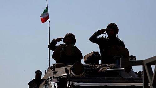 Иран продолжает стягивать силы к границе с Азербайджаном 