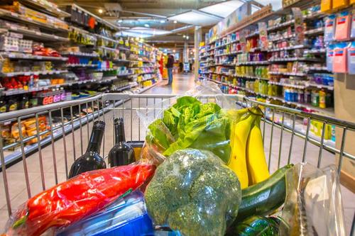 Вскрытие показало: какие «сюрпризы» попадались покупателям в продуктах питания