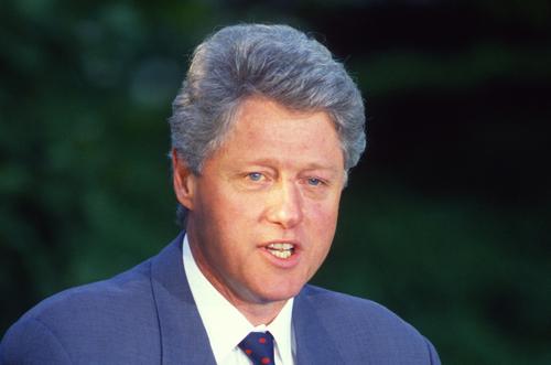 Бывшего президента США Билла Клинтона госпитализировали в Калифорнии