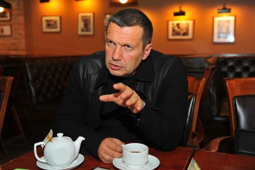 Телеведущий Соловьев назвал пленение Украиной представителя ЛНР в СЦКК «объявлением войны» России