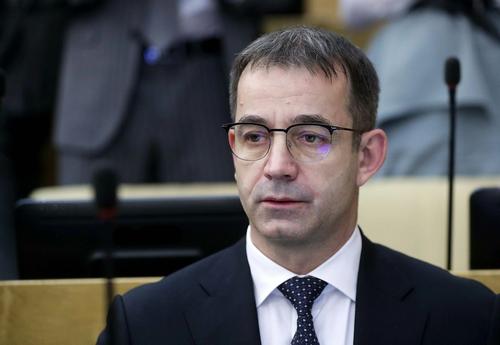 Дмитрий Певцов сравнил бюджетные расходы на оборону и культуру