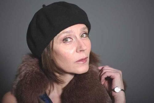 В Москве в ДТП с тремя автомобилями пострадала актриса Елена Сафонова