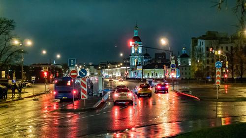 В центре «Фобос» предупредили москвичей об аномально низком давлении