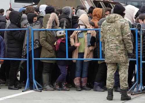 Премьер-министр Белоруссии Головченко заявил, что Запад ничего не делает для решения проблемы с мигрантами