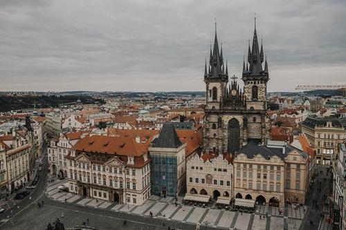 В Чехии проверяют возможное появление на территории страны штамма коронавируса «омикрон»